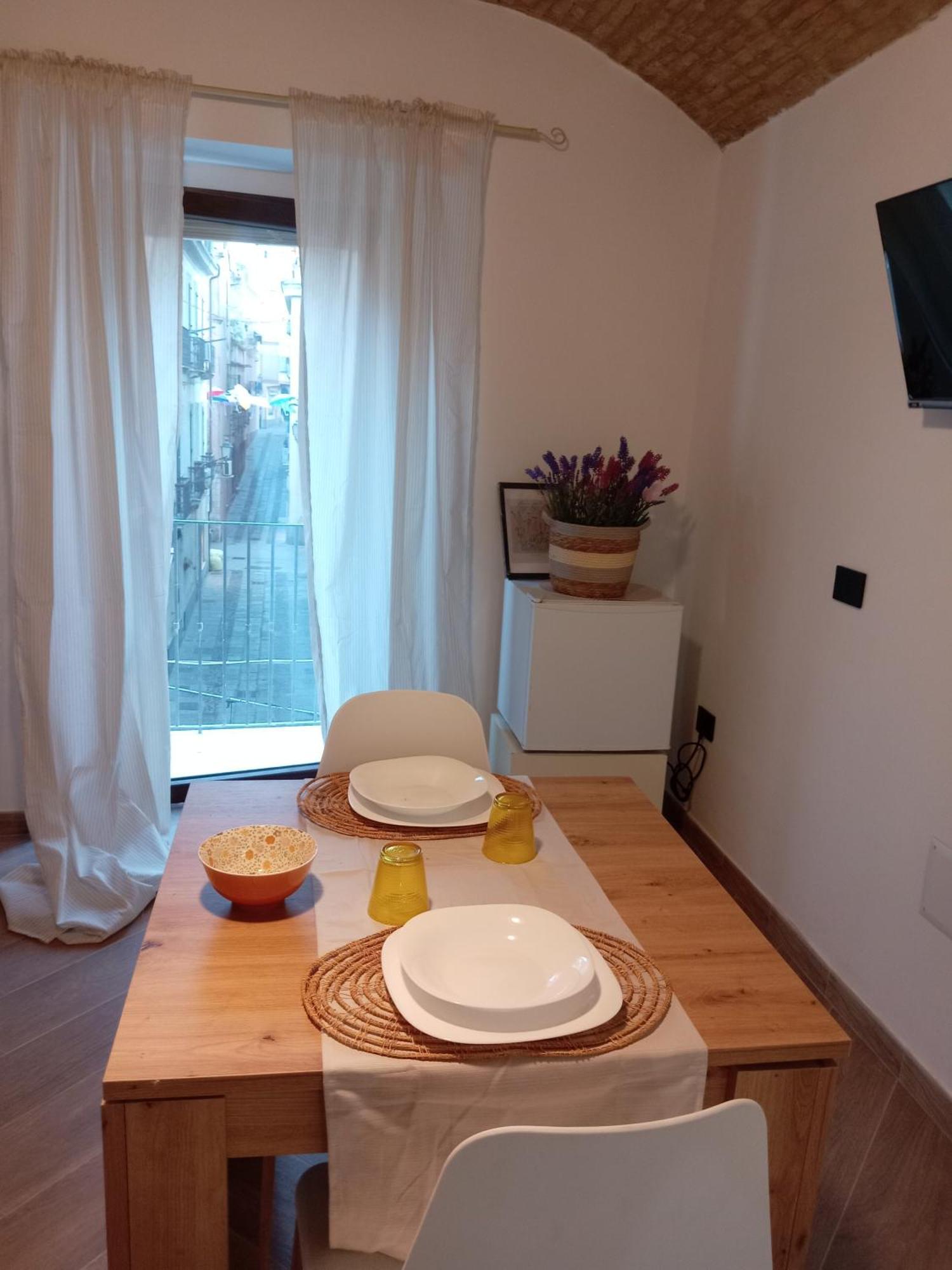 イグレージアスLa Casa Di Carlottaアパートメント エクステリア 写真